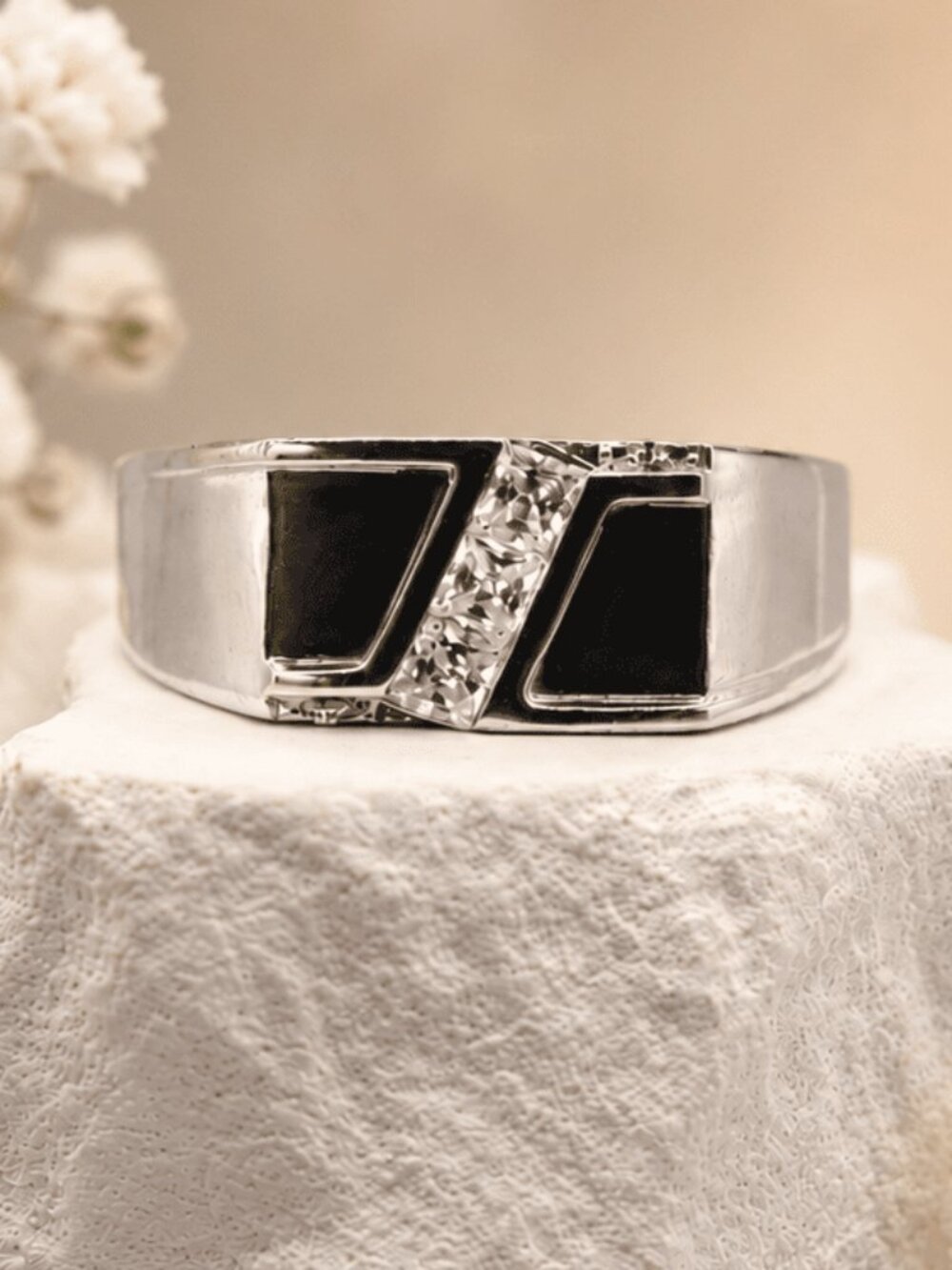 Sterling Noir Ring